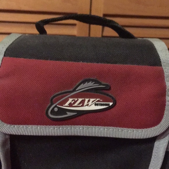 Flw fishing tackle box - Picture 2 of 6